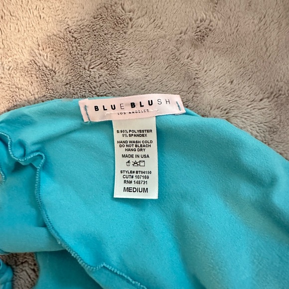 Blue open back top! - Picture 4 of 4